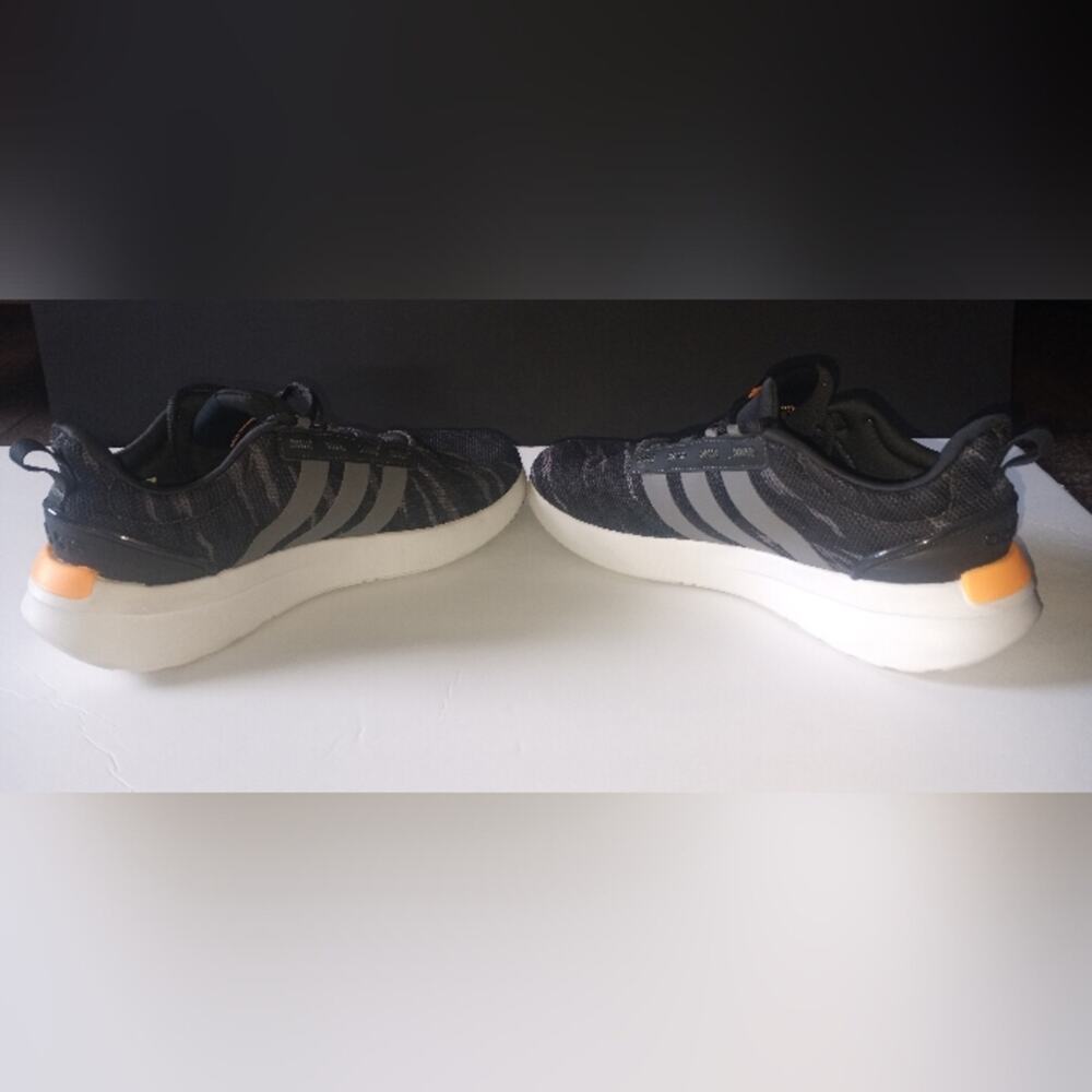 Boys Adidas Racer TR21 Athletic  shoes carbon gray black size Y7 - Picture 5 of 7